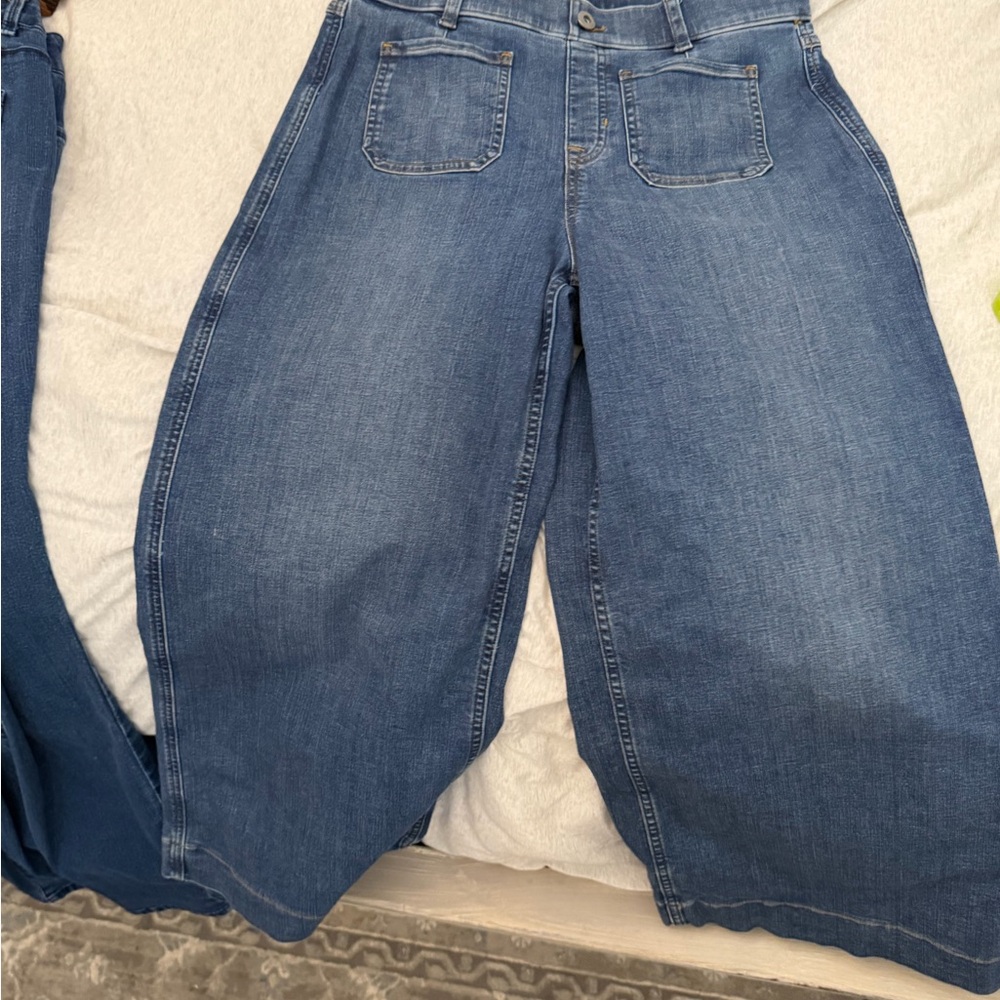 NWOT SPANX Wide-Leg Jeans in Medium Blue Denim